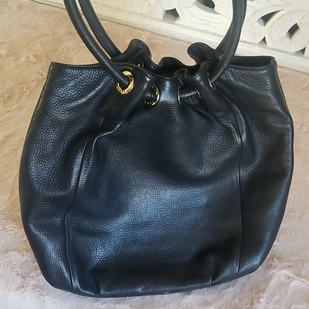 MICHAEL Michael Kors Black Leather Tote with Gold Hardware - Picture 12 of 16
